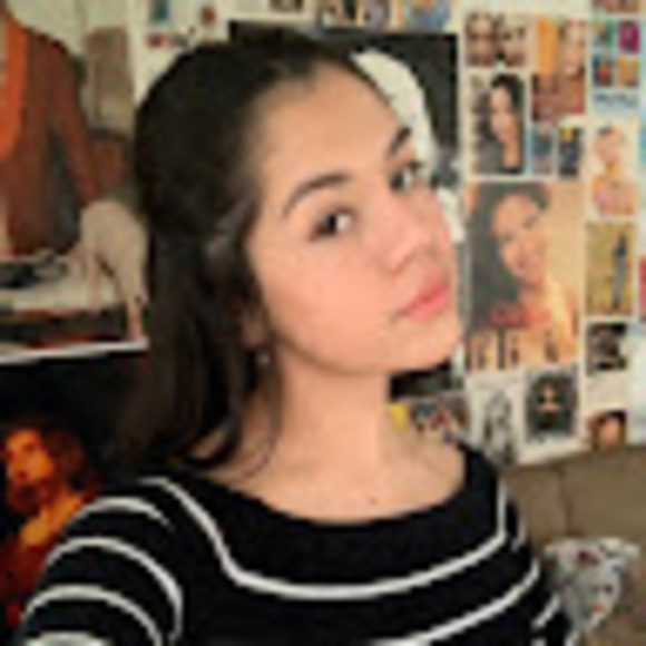 Meet your Posher, Noemi - Picture 1 of 1